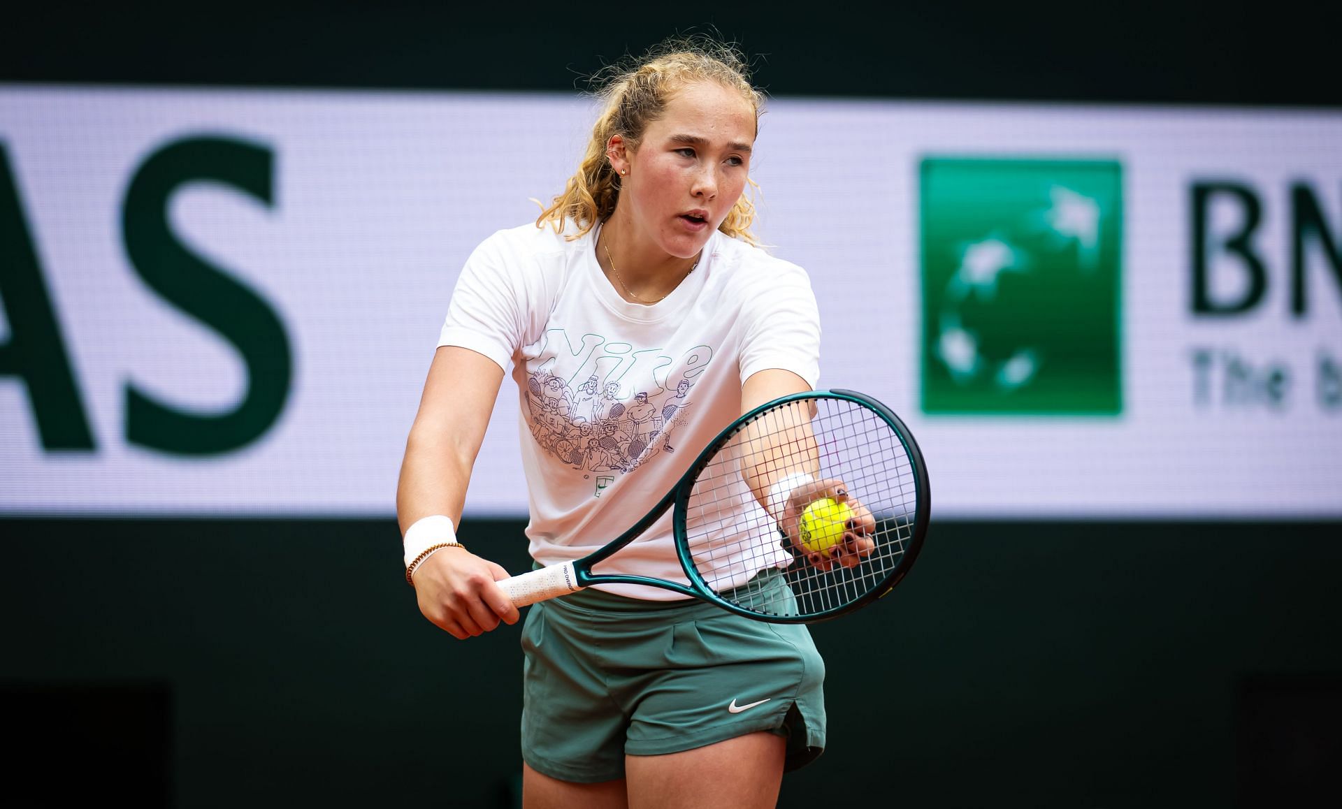 Andreeva training for the 2025 French Open - Source: Getty